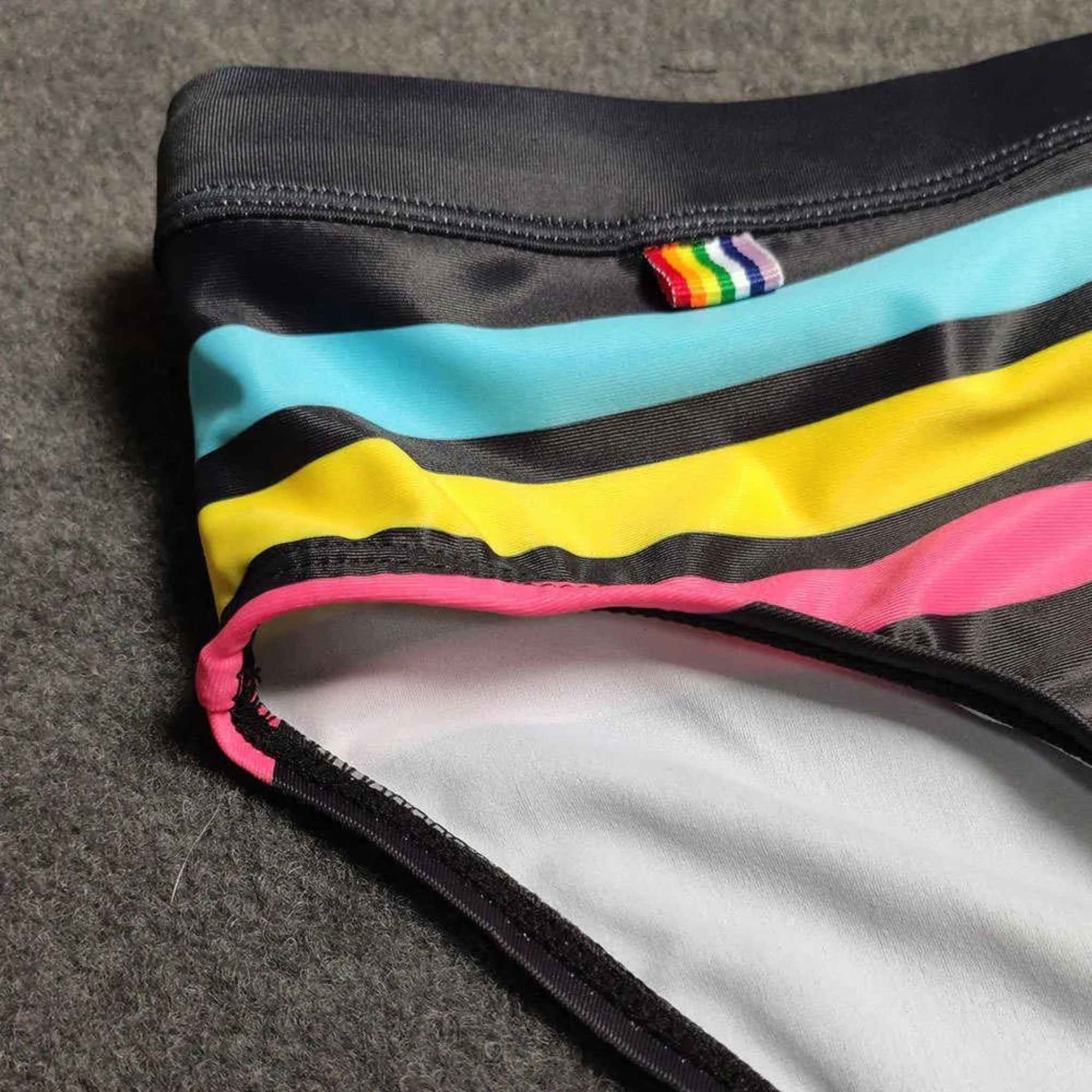 Men’s Stripe Swim Briefs - Black Detail